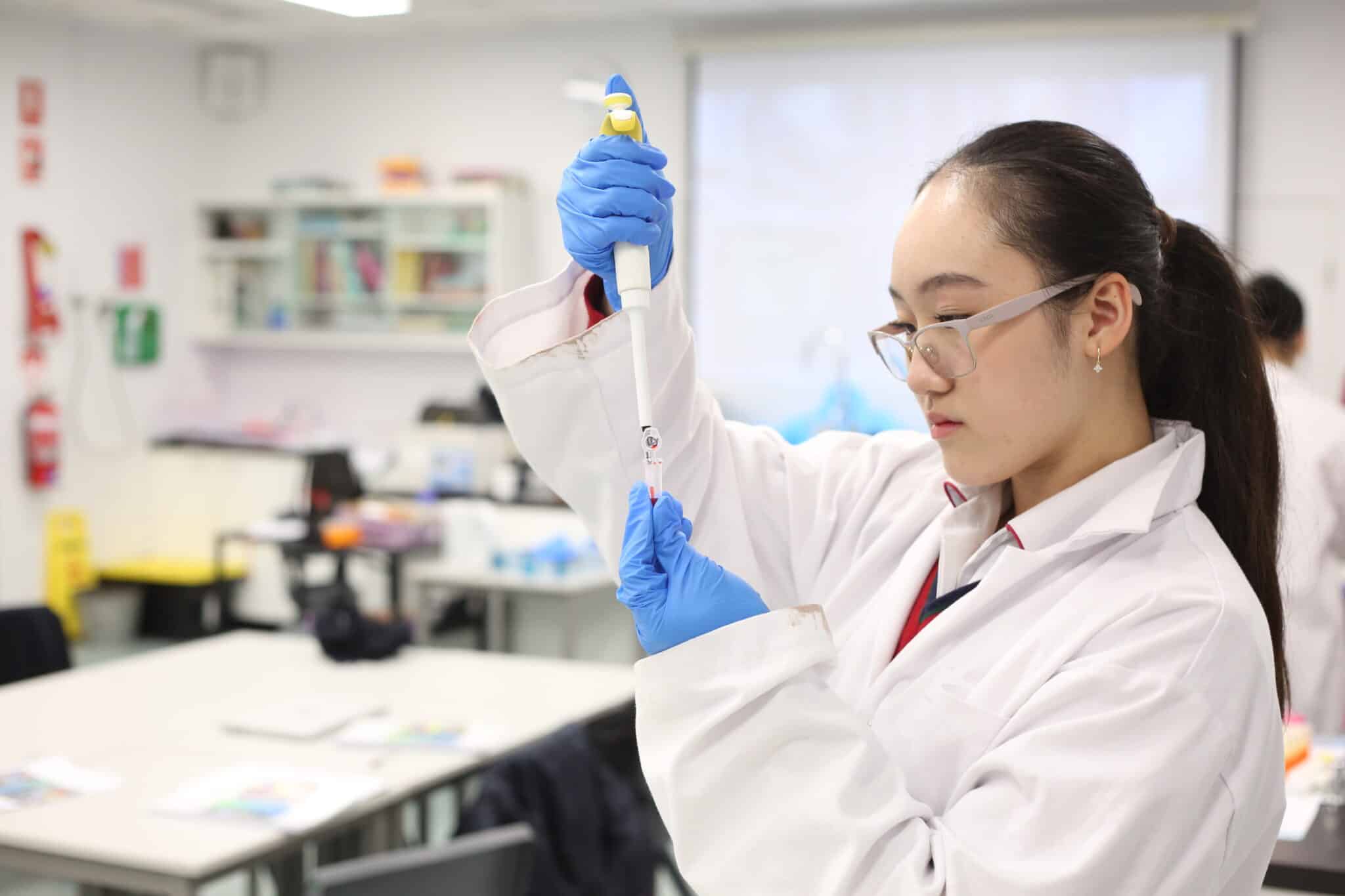 science,biology,year 10,amgen,dna